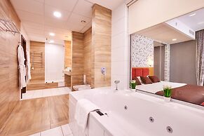 Ovis Hotel