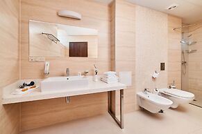 Ovis Hotel