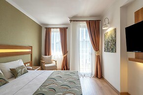 La Brisa Hotel