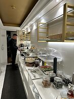 Hotel Galaxias