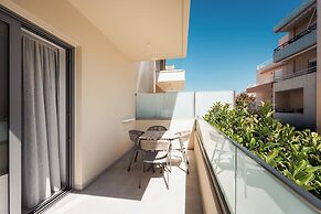 Batis Aero Beachfront Wellbeing Hotel