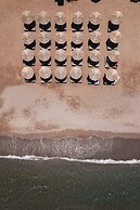 Batis Aero Beachfront Wellbeing Hotel