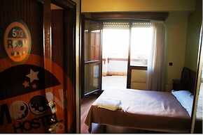 Moon Hostel Bio