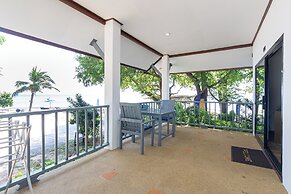 Three Trees Samui Resort - Sarocha Villa