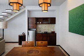 SEMINYAK ICON by Karaniya Experience