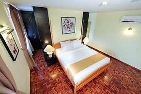 Lotus Desaru Beach Resort