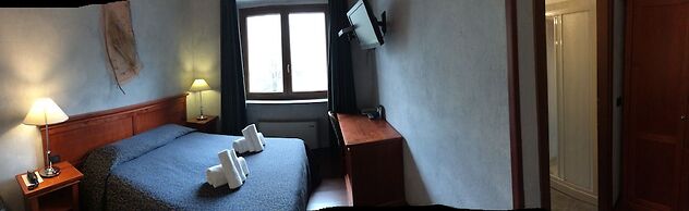Hotel Clari