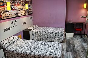 JC Rooms Santa Ana