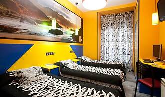 JC Rooms Santa Ana