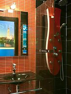 JC Rooms Santa Ana