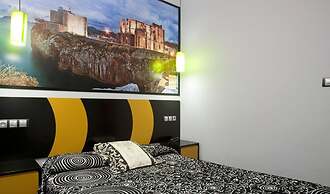 JC Rooms Santa Ana