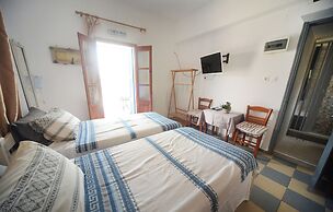Panorama Studios & Apartments