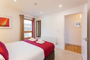 PREMIER SUITES PLUS Bristol Cabot Circus