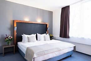 Hotel Aviva