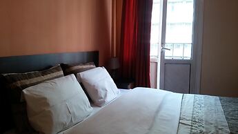 Alexandria Hotel