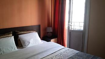 Alexandria Hotel