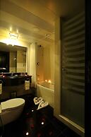 Royal Grand Suite Hotel