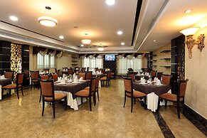 Royal Grand Suite Hotel