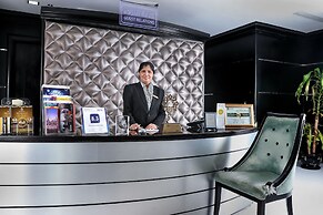 Royal Grand Suite Hotel
