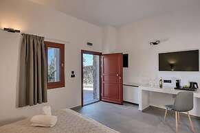 Splendour Hotel and Suites