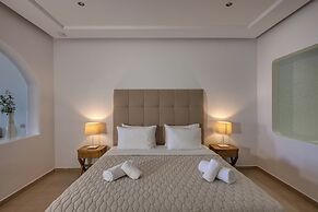 Splendour Hotel and Suites