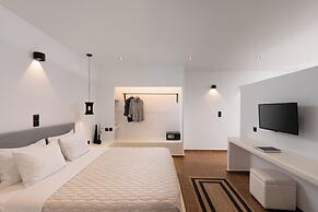 Splendour Hotel and Suites