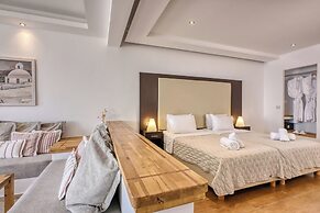 Splendour Hotel and Suites