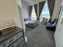 The Jubilee Hotel West- with Spa Facilities
