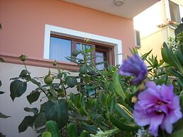 Melina's House