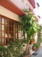 Tina Economy Hotel
