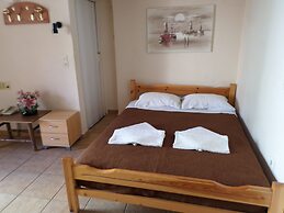 Tina Economy Hotel