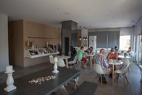 Theofilos City Hotel