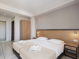 Theofilos City Hotel