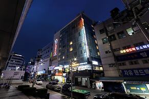 Hotel Cozy Myeongdong