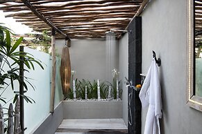Blue Karma Dijiwa Seminyak
