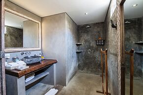 Blue Karma Dijiwa Seminyak