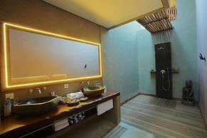 Blue Karma Dijiwa Seminyak