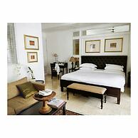 The Colony Hotel