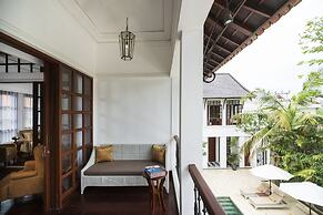 The Colony Hotel
