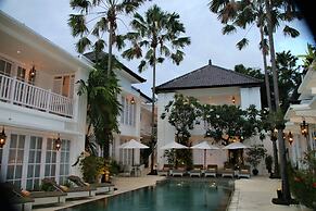 The Colony Hotel