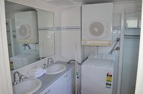 Enderley Gardens Resort