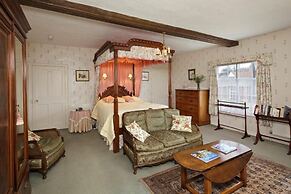 Haughley House B&B