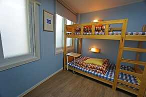 710 Guest house Yellow