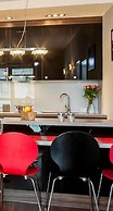 Platinum Towers E-Apartments