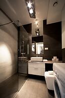 Platinum Towers E-Apartments