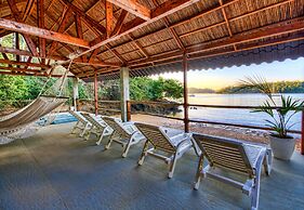Bocas del Mar Hotel