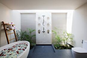 Mandarava Resort and Spa Karon Beach