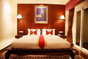 Rita Resort and Residence