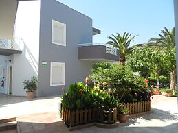Hotel Athena