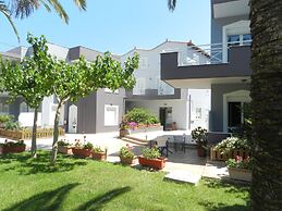Hotel Athena